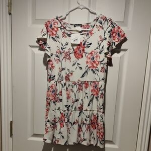 Floral Print Top with Ruffle Sleeves By Heimish
